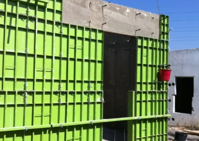 Greenbuild SA Agrément Certificate - Formwork Shutters Being Removed